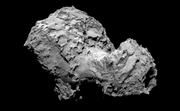 Komet Tschuri: Porös, aber homogen